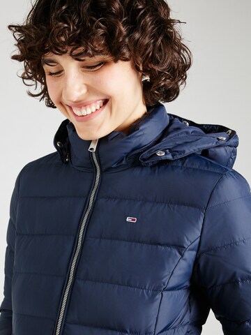 Giacca invernale di Tommy Jeans in blu