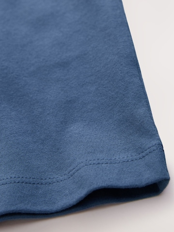 T-Shirt Next en bleu