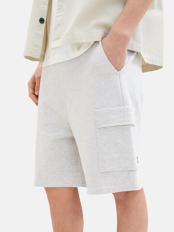 TOM TAILOR DENIM Regular Shorts in Grau