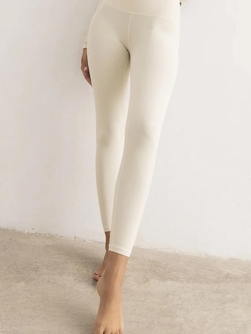 MyLibi Skinny Leggings in Beige