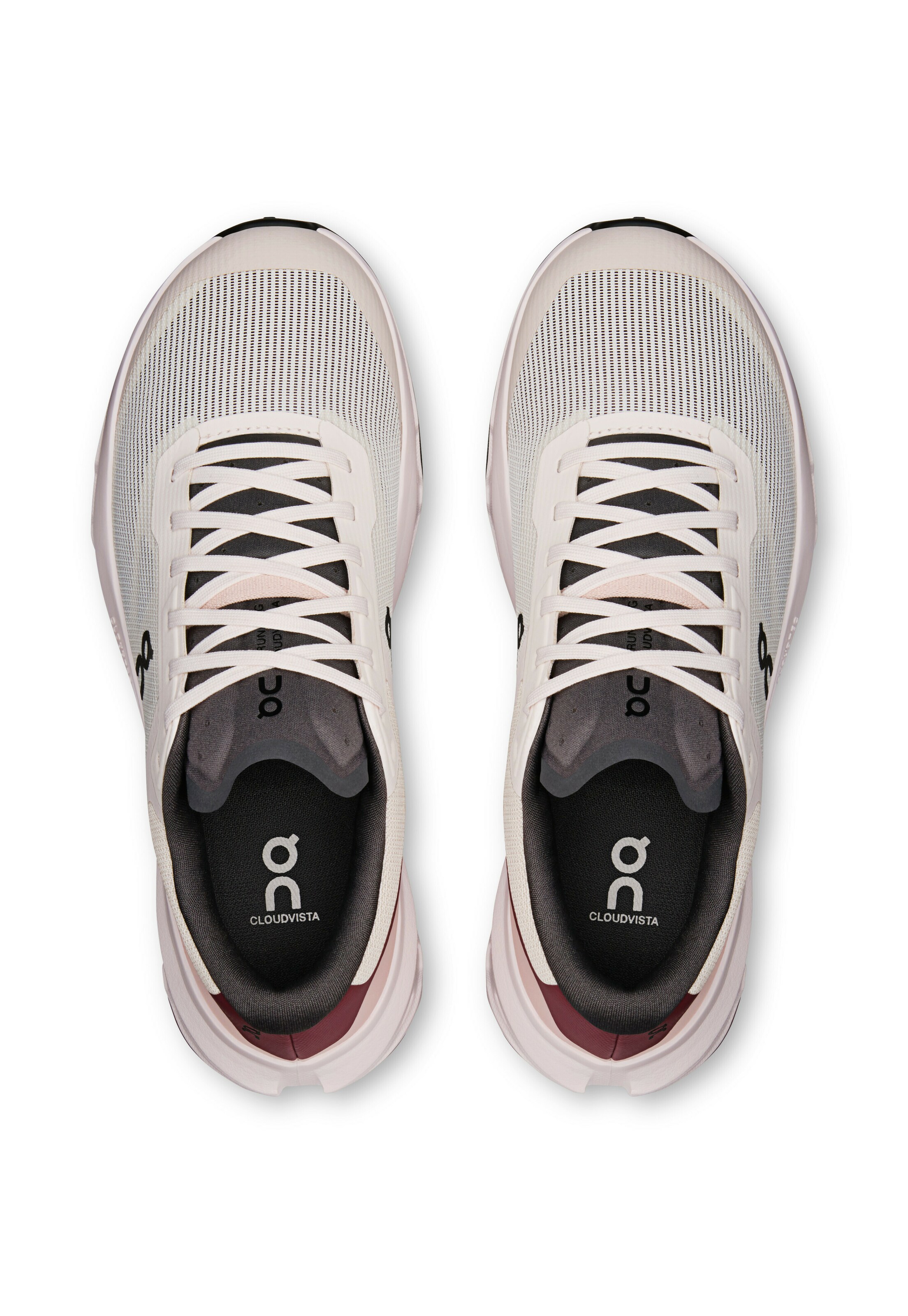On Running shoe 'Cloudvista 3' in Beige