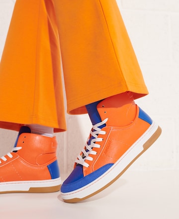 Superdry Sneaker in Blau