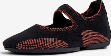 Ballerina 'Right Nina ' di CAMPER in nero: frontale