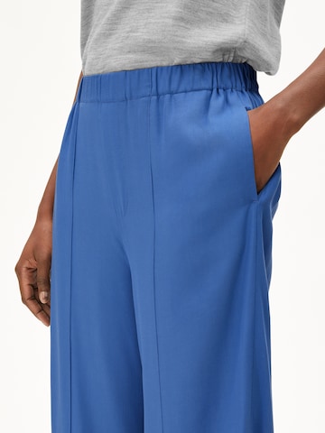 ARMEDANGELS Loosefit Broek in Blauw