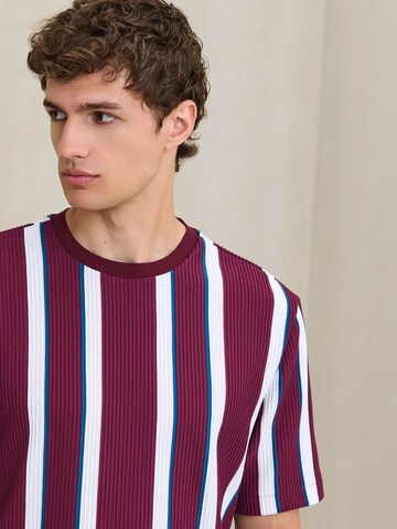 Next - Camisa em vermelho