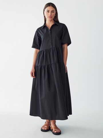 Willa Dress in Black: front