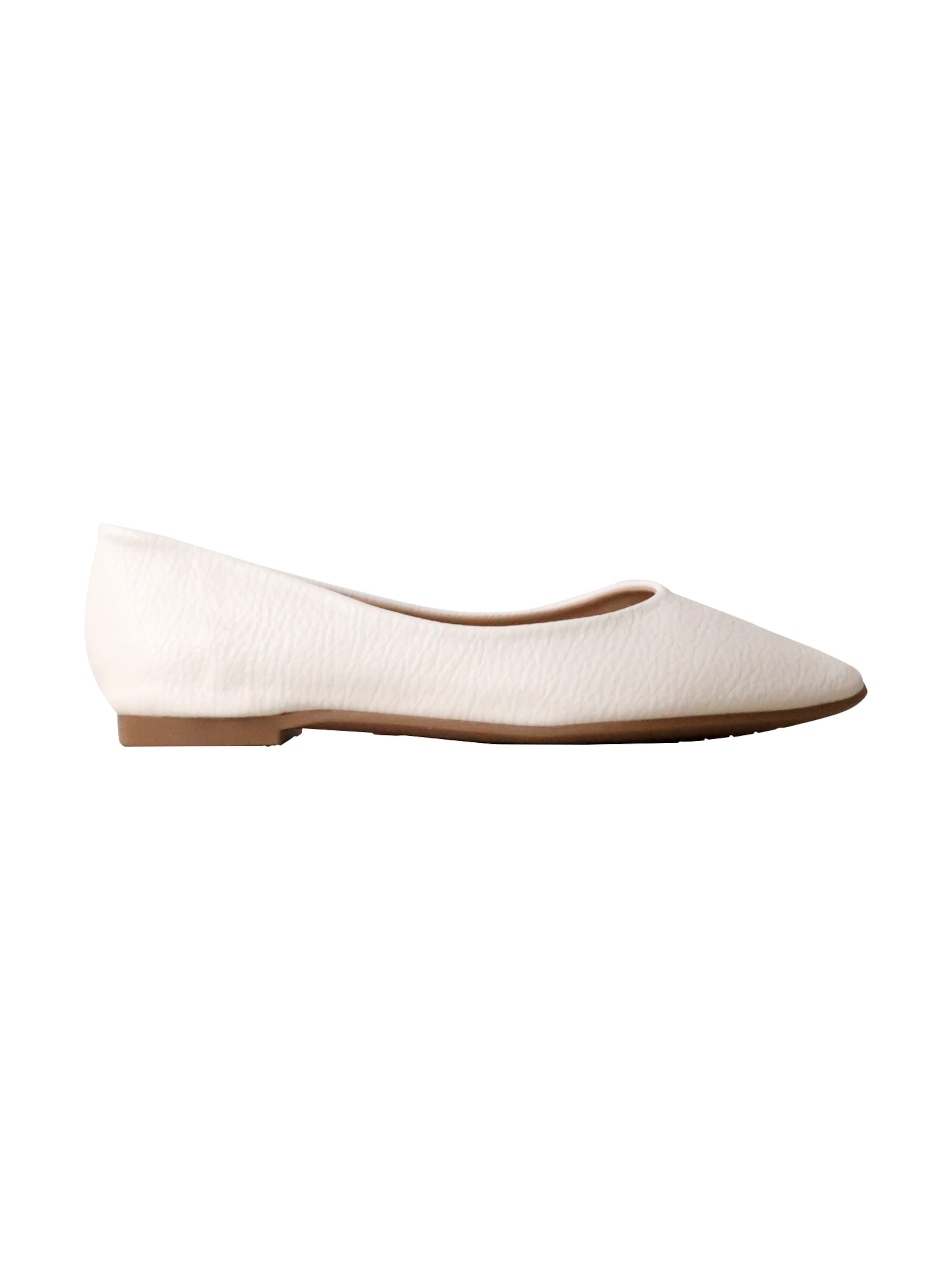 Super Mode Ballet Flats in White