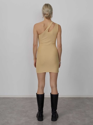 Robe 'Bella' LeGer by Lena Gercke en beige