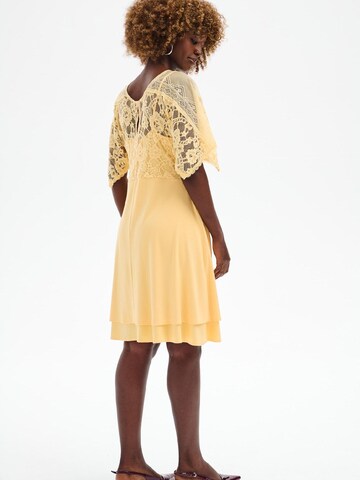 Blue Shadow Dress 'Danja-2' in Yellow