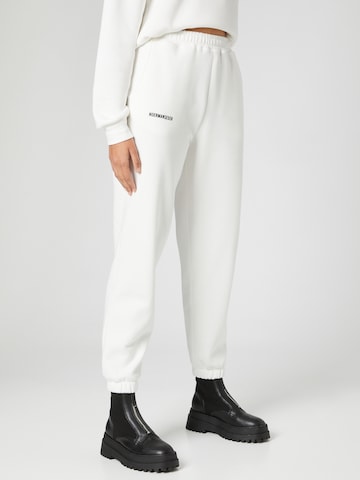 Regular Pantalon 'Kitty' Hoermanseder x About You en blanc : devant