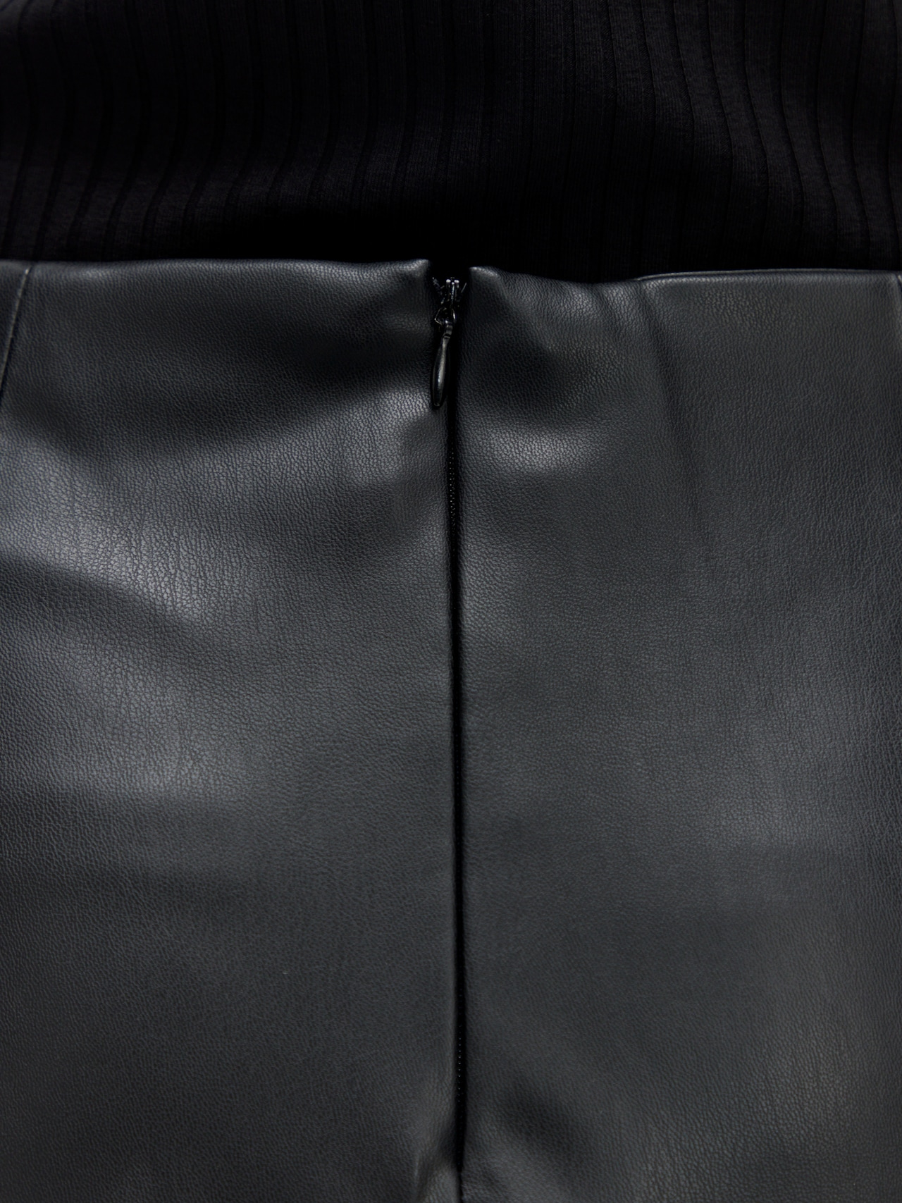 EDITED Produkte Rock 'Wynter' schwarz