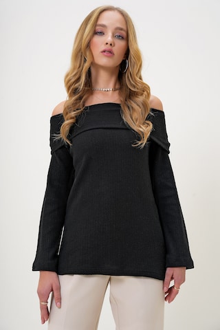 Tricou de la Trend Alaçatı Stili pe negru