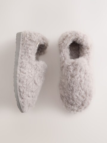 Pantoufle Next en gris