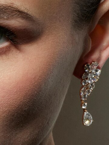 Luxenter Earrings 'Snesy' in White