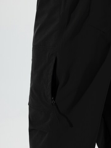 Youthup Loose fit Cargo Pants in Black