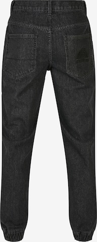 SOUTHPOLE Tapered Jeans in Schwarz