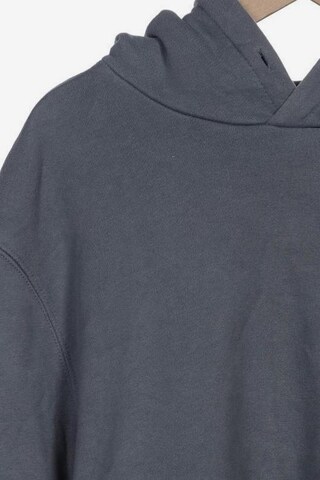 COS Sweatshirt & Zip-Up Hoodie in S in Grey