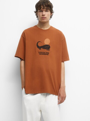 Pull&Bear T-Shirt in Braun: Vorderseite