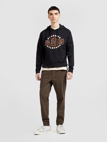 JACK & JONES Свитшот в Черный