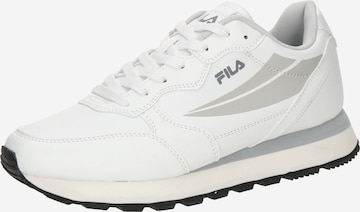 FILA Низкие кроссовки 'HYPERT P' в Белый: спереди