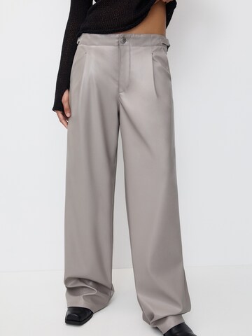 Pull&Bear Wide leg Veckad byxa i lila: framsida