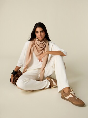 oltre - Ropa ancha Pantalón en blanco
