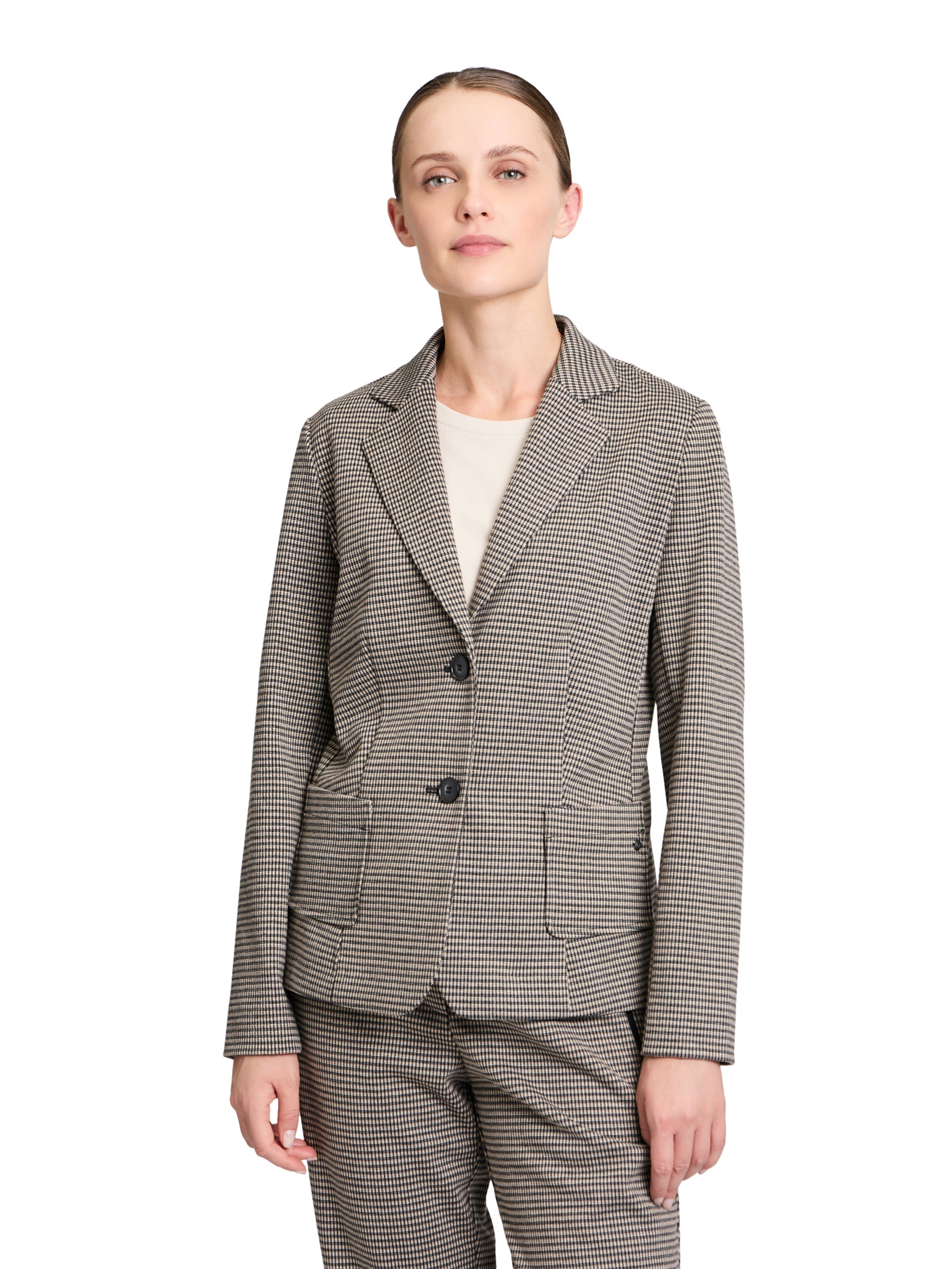 Blazer di Betty & Co in nero: frontale