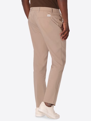 Distretto12 Regular Chino 'T. GRANO' in Beige