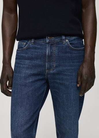 MANGO MAN Tapered Jeans in Blue