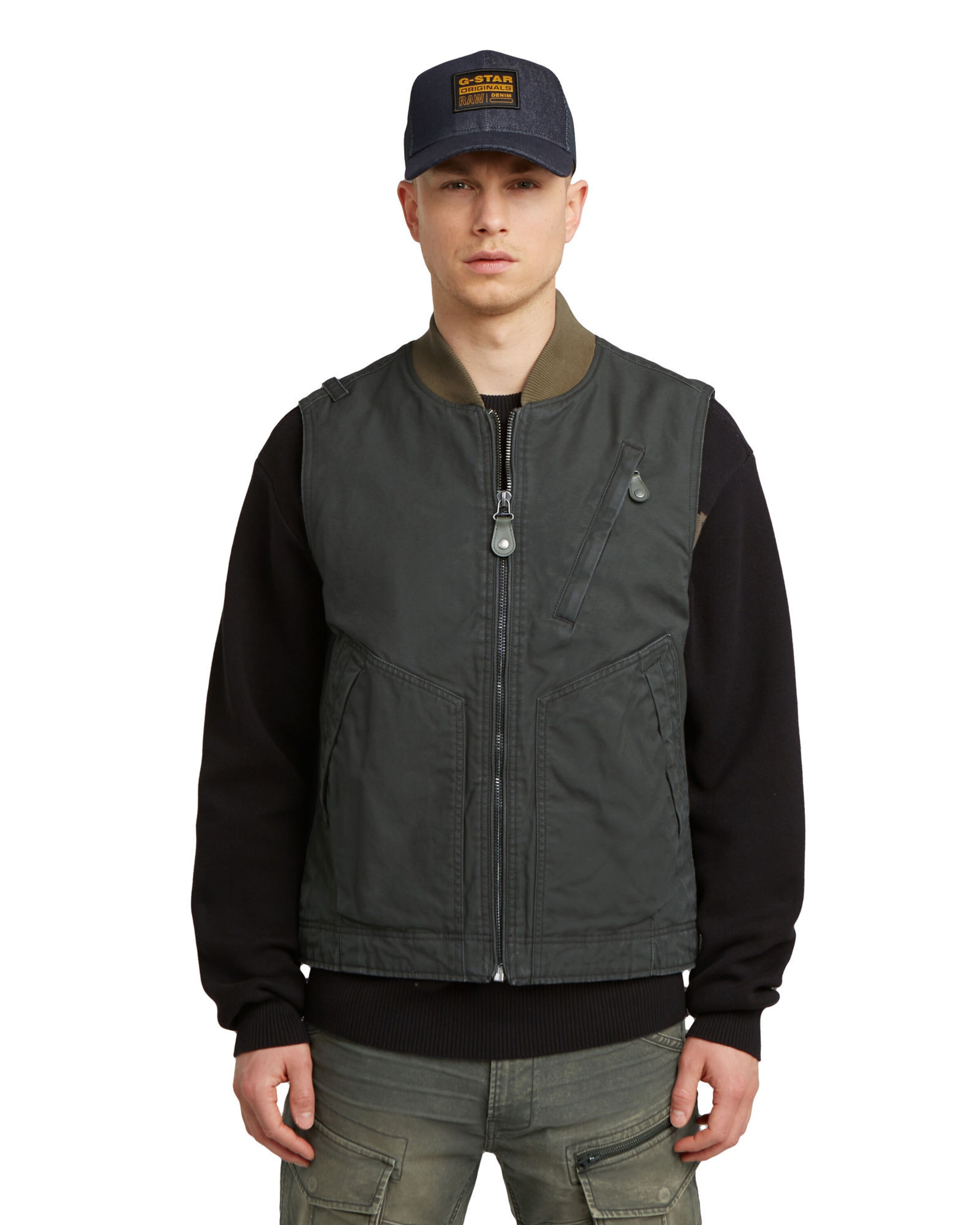 G-STAR Vest in Grey: front