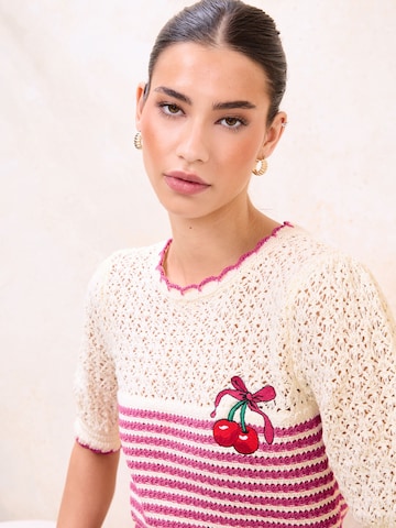 Lipsy Kampsun, värv valge