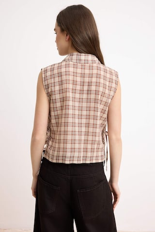 Camicia da donna di Trendyol in marrone