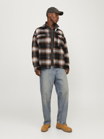 JACK & JONES Comfort fit Between-season jacket in Brown