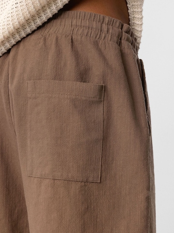 Dandalo Loose fit Trousers in Brown