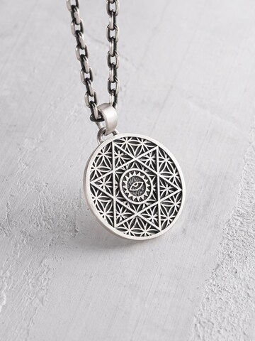 REYTEL Παντατίφ 'FLOWER OF LIFE' σε ασημί: μπροστά