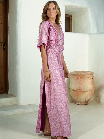 Chic by Lirette Jurk 'Kimono Lotus Guna' in Roze