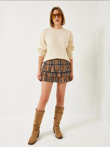 Bianco Lucci Sweater in Beige