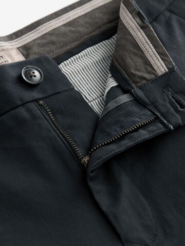 regular Pantaloni chino di Next in grigio