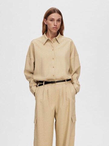 SELECTED FEMME Blouse in Beige: voorkant