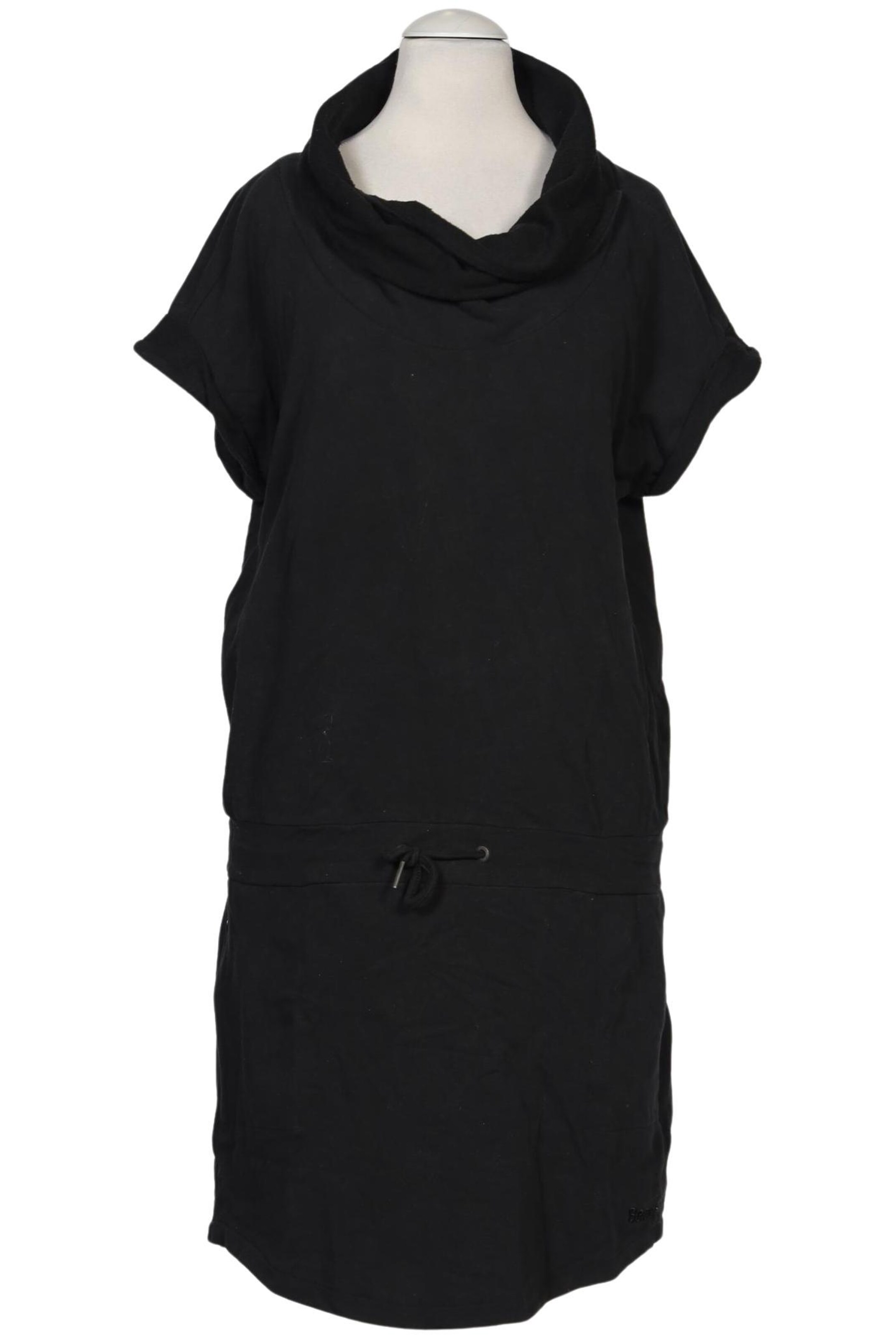 BENCH Dress in M in Black: front