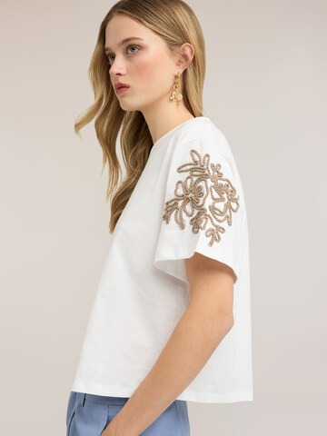 MOTIVI - Camiseta en blanco