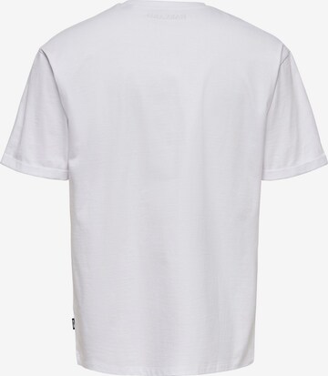 Only & Sons - Camiseta 'Harvard' en blanco