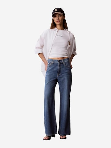 Maglietta 'LV047G816G' di Calvin Klein Jeans in bianco