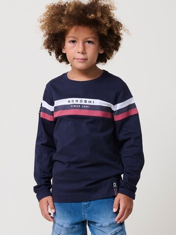 KOROSHI T-shirt i blå: framsida