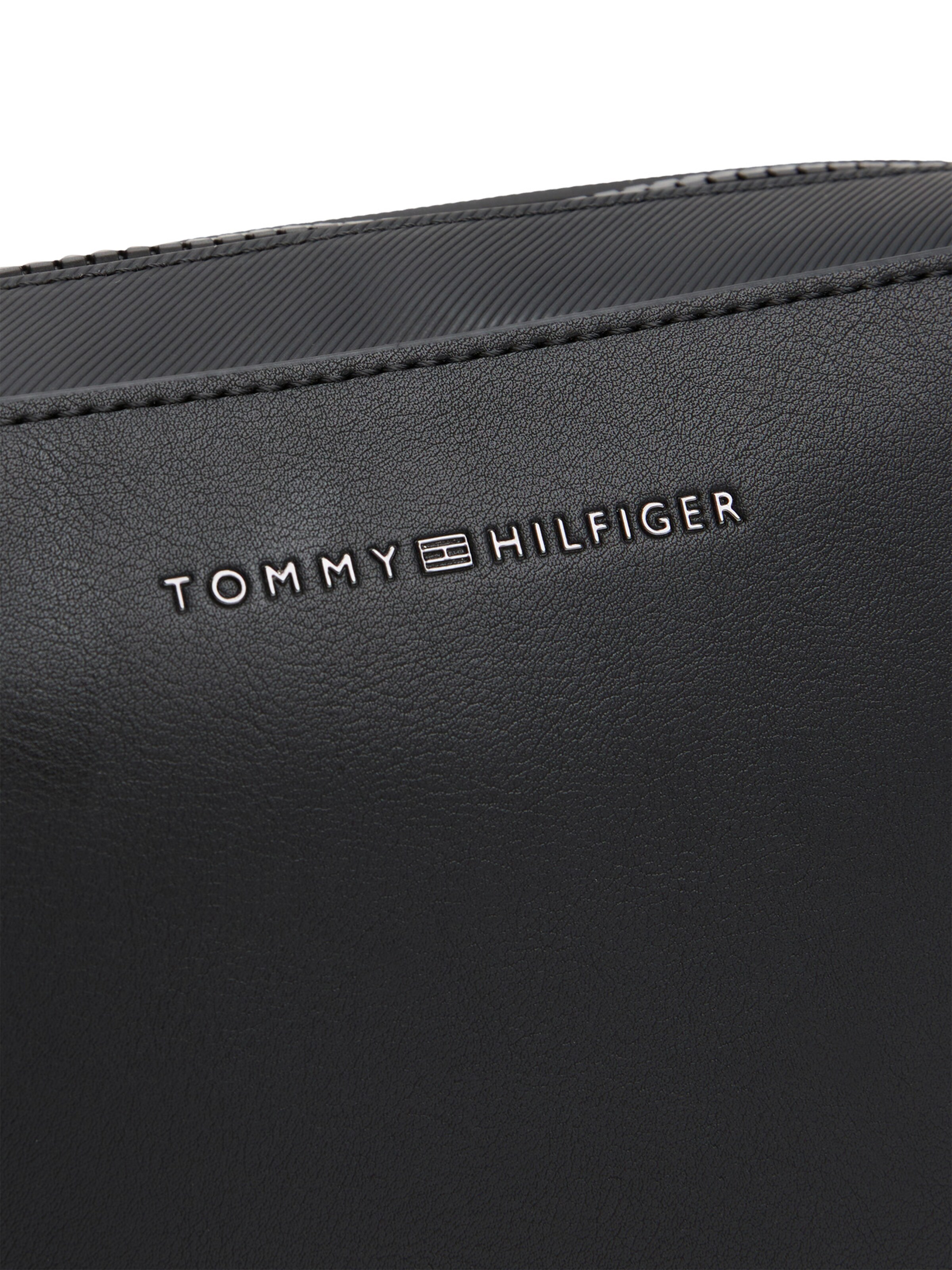 TOMMY HILFIGER Necessär i svart