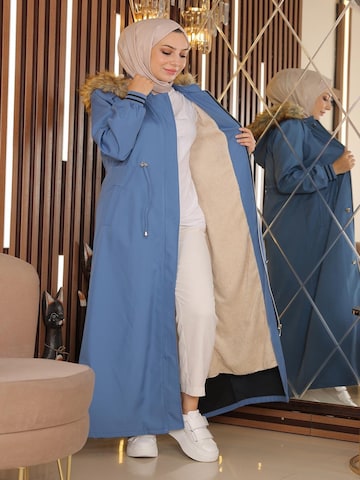 MODAMIHRAM Winterjas in Blauw: voorkant