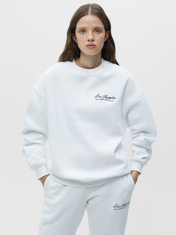 Pull&Bear Sweatshirt i hvit: forside