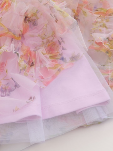 Rochie de la Next pe mov