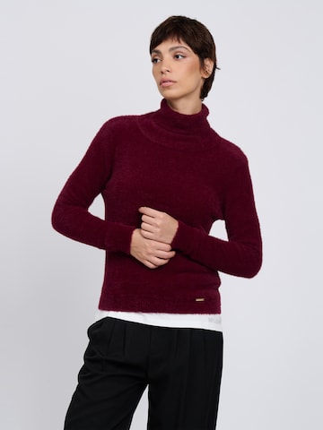 Pullover di Influencer in lilla: frontale