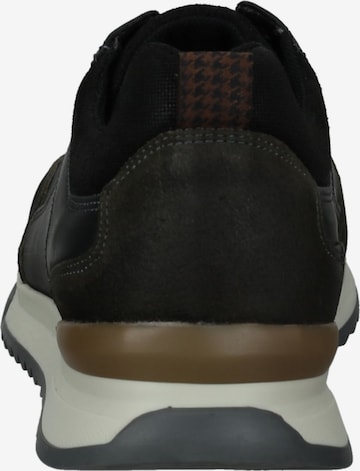 BULLBOXER Sneakers in Black